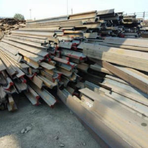 Rails usagés (R50-R65) prêts à être expédiés - Déchets - Product Image 1