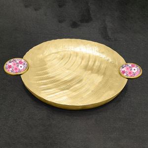 Plato martillado de aluminio de alta calidad, bandejas de madera, mango de esmalte Adorable, restaurante de lujo, bandejas decorativas para servir comida, bodas - Product Image 2