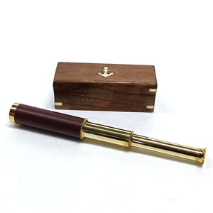 Télescope en laiton avec cuir noir monté sur un design attrayant en laiton pur de 6 pouces et un télescope en laiton de la meilleure qualité - Product Image 6