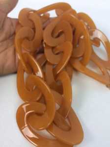 Collar de Resina para Mujer de MN EXPORTS, Hecho a Mano con Cuentas de Resina, Tema Cristiano para Fiestas y Bodas, Venta al Por Mayor en Uttar Pradesh - Product Image 4