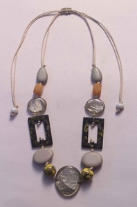 Collar hecho a mano con cuentas de resina para mujeres y niñas, accesorio de joyería de moda para boda, fiesta de compromiso, regalos cristianos - Product Image 2