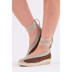 Alpargata cerrada con cuña baja - Product Image 5