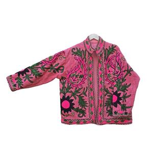 Chaquetas de Uso Diario Casuales de Algodón 100% con Bordado Floral Acolchado Sujani de Diseño Tradicional para Mujer, con Bolsillos y Transpirables - Product Image 4