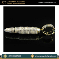 Collar con colgante de moissanita y diamante de oro macizo de 10K, personalizado, con diseño de bala, estilo audaz, precisión, toque táctico y encanto hip hop.