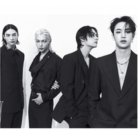 Pack CD K-POP JYP Limité Scellé [Music-STAR] Stray Kids 8ème Mini Album 8 Cartes Postales Version Aléatoire Photocard CD Authentique