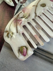 Peigne en résine professionnel pour coiffeur, peigne à cheveux pour salon de coiffure, matériau en résine de haute qualité - Product Image 4