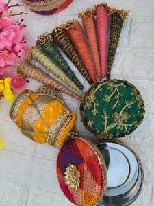 Combo de Cajas de Phulkari Hechas a Mano para Bodas, Cajas Vacías en Forma de Cono Dholki Matki para Joyería, Bolsas para Frutos Secos, Recuerdos para Haldi, Sangeet y Mehandi - Product Image 2
