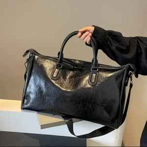 <b>Other</b> Fashion Accessories Unisex Custom Logo Large Capacity PU Leather Travel Duffel Luggage <b>Bag</b> Waterproof Gym Duffle <b>Bag</b> - Product Image 3