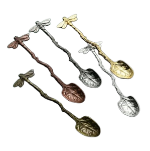 Cuchara de café con acabado de oro rosa y oro plateado para uso en el hogar y el hotel Cuchara de café con espejo de último diseño Cuchara de café de metal de acero - Product Image 1