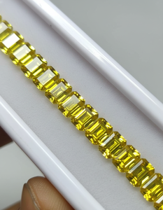 เพชรเหลืองทรงเหลี่ยมมรกตสังเคราะห์ คุณภาพ VVS-VS เหมาะสำหรับแหวนหมั้น - Product Image 1