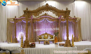 Royal Maharani mariage Vedi Mandap Gujarati cérémonie de mariage Mandap en bois décor de mariage exclusif Mandap en bois - Product Image 3