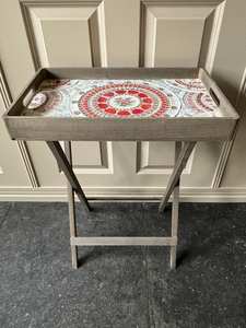 Plateau moderne en bois de noyer pouf avec poignées plateau de service pour la décoration de salon idée cadeau pour la maison - Product Image 2