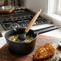 Casserole en fonte pré-assaisonnée avec doubles becs verseurs, petite casserole à lait en fonte à poignée unique pour cuisine domestique