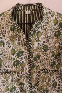 Alta calidad Indio hecho a mano Suzani Vintage bordado mujer playa desgaste corto Kantha acolchado chaqueta de invierno - Product Image 3