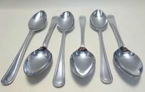 Juego de servir de acero con espejo Premium con asas talladas personalizadas en resina, fregona y regalos hechos a mano de madera para ocasiones especiales - Product Image 2