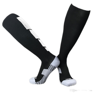 Últimos Calcetines Deportivos hasta la Rodilla Personalizados al por Mayor, Transpirables, Antideslizantes, de Secado Rápido, Antibacterianos, para Fútbol - Product Image 6
