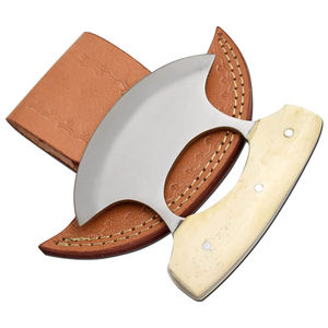 Couteau Ulu compact pour droitiers avec lame en acier Damas incurvée durable, manche en bois, lavable au lave-vaisselle pour une découpe rapide en cuisine - Product Image 3