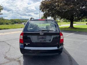Precio bajo, Kia Rondo LX 2009, auto usado en venta - Product Image 6