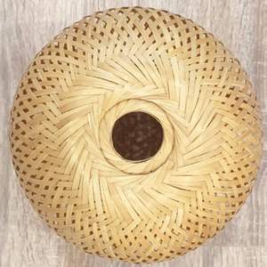 Luces colgantes de ratán de bambú vintage: Pantallas de mimbre de estilo antiguo para sala de estar 2025 VIET FARGIMEX - Product Image 3