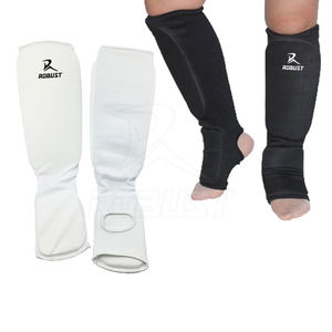 Espinilleras con diseño simple para entrenamiento en el gimnasio y seguridad de las piernas durante las sesiones. - Product Image 4