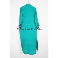 Robe Kimono Longue en Soie Fleurie Faite Main Indienne pour Femme, Style Bohème Chic, Idéale pour Mariage et Tenue Décontractée d'Été