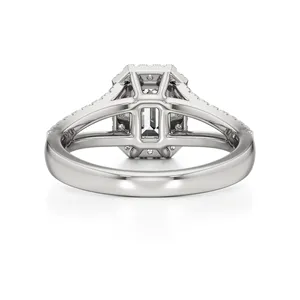 Bague Halo en Zircon Taille Émeraude Plaqué Rhodium, Bijou Délicat en Pierre Précieuse - Product Image 6
