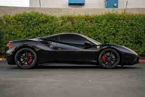 2025 488 GTB Coupe RWD พวงมาลัยซ้าย เบาะหนัง กล้องมองหลัง 360 องศา หลังคาซันรูฟแบบพาโนรามา เกียร์อัตโนมัติ - Product Image 4