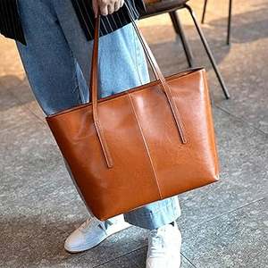2025 meilleure qualité femmes décontracté en cuir véritable grande capacité fermeture éclair sacs à main à bandoulière prix de gros sur les sacs de messager - Product Image 1
