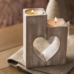 Venta al por mayor hecho a mano regalo del día de San Valentín candelabros de madera en forma de corazón decoraciones para el hogar de Vietnam - Product Image 2
