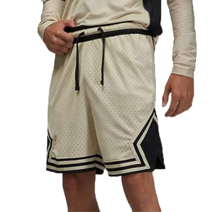 Pantalones cortos de verano personalizados para hombre, pantalones cortos informales de secado rápido hechos en Pakistán, precio bajo, venta al por mayor, tela de estambre, malla corta sólida - Product Image 3