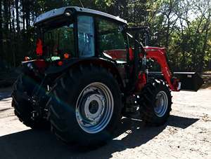 Tractor Agrícola Massey Ferguson 4710 de Alto Rendimiento, Diésel, Utilitario, 4x4, con Cargador Frontal, Grado Comercial, el Mejor - Product Image 3