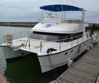 Yacht de croisière personnalisé en aluminium et fibre de verre UBI 1250, 12 m, 50 passagers, moteur inboard/extboard, sport fluvial, 300 CV, patrouille, pêche