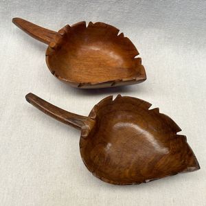 Grand bol de service en bois pour la famille, parfait pour servir des salades, des collations, des fruits et de grosses portions au quotidien - Product Image 6