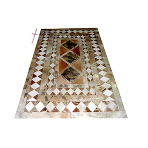 Nouveaux Tapis en Cuir Véritable et Fourrure, Style Rustique Élégant, en Peau de Vache Brodé, pour Transformer Chaque Pièce avec un Charme Unique et une Touche Prière - Product Image 5