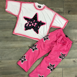 Camisetas y Pantalones Cortavientos Personalizados con Bordado Desgastado y Pedrería, Tallas Americanas, Tejido de Alto Gramaje - Product Image 1