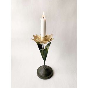 Bougeoir en métal floral en gros, design créatif de plante, bougeoir en fer, bougeoir décoratif de table, décoration de fête - Product Image 4