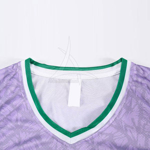 Uniforme de basketball respirant sur mesure de haute qualité, au design optimal, grande taille, à manches courtes, pour l'extérieur, en polyester - Product Image 3