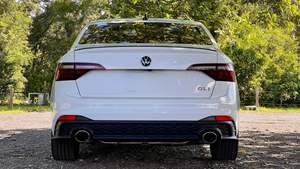 รถยนต์ Volkswagen Jetta GLI รุ่นฉลองครบรอบ 40 ปี - Product Image 4