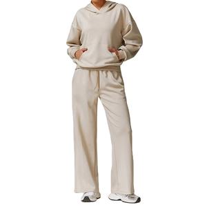 Kivotech fabrique des ensembles de survêtement décontractés pour femmes de haute qualité avec logo personnalisé, sweat-shirt à capuche pour femmes - Product Image 1