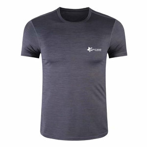 Camisetas de Gimnasio Personalizables con Logotipo, Ligeras, Ecológicas, Transpirables y de Secado Rápido - Cómodas, Hechas en Pakistán, Colores y Tallas Personalizadas - Product Image 1