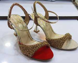 Nuevas sandalias sexis de Color sólido de gran tamaño a la moda, calzado alto con punta abierta para mujer, zapatos de mujer, tacones - Product Image 2