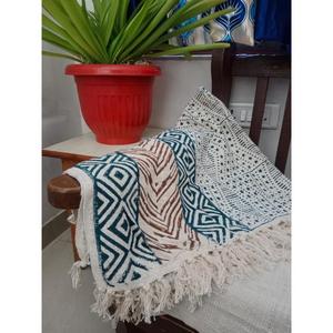 Manta de lujo con estampado de bloque de mano de algodón 100% para decoración del hogar para uso en la sala de estar-Producto al por mayor - Product Image 2