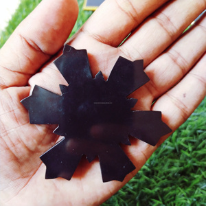 Fleur sculptée en Agate noire faite à la main sur mesure pour la mise à la terre et la Protection l'agate noire est utilisée pour traiter les vertiges - Product Image 3