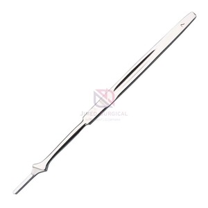 Mango de Bisturí Manual de Acero Personalizado de Primera Calidad |   Herramientas Quirúrgicas para Uso Médico |   Instrumentos de Corte de Precisión 3 Años - Product Image 2