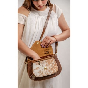 LW Genuine Leather and Real Fur Handbag with Single Strap <b>Unique</b> Stylish Vintage Women's Sling Bag Dressy and Portable - Product Image 5