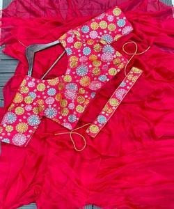 Vêtement Ethnique Dernier Indien Dames Bas Prix Sarees Fête Porter Mariage Indien Femmes Porter Dentelle Bordure Imprimé Sari Blouse Vêtements - Product Image 6