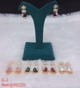 ต่างหูเพชรสไตล์อเมริกันสำหรับผู้หญิงที่มีดอกไม้หยดและหินสีสดใสสำหรับทุกโอกาส - Product Image 6