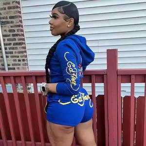 Chándal bordado personalizado, Sudadera con capucha de algodón polar y conjunto corto para mujer, Sudadera corta con cremallera y conjunto corto de chándal - Product Image 3