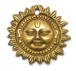Cobre decorativo Sun Idol fabricante cara pared arte colgante estatua Puja Vastu figurita Surya para positividad hogar - Product Image 4