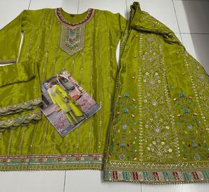 Attrayant Ethnique Incroyable Couleur Premium Chinon Avec Broderie Salwar Costume Femme Mode De L'Inde Au Prix De Gros - Product Image 6